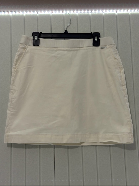 Rafaella Dresses & Skirts - Rafaella Women’s “Star White” Skort Size L - NWOT